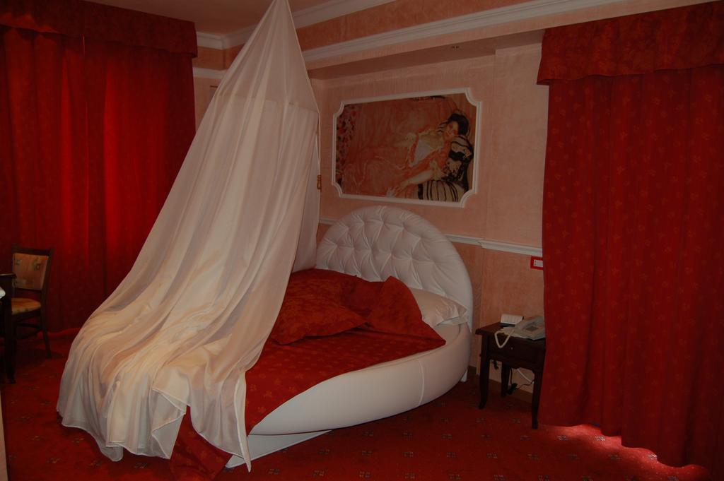 Sul Bacino Hotel Massa Lombarda Phòng bức ảnh