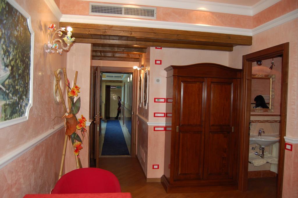 Sul Bacino Hotel Massa Lombarda Phòng bức ảnh